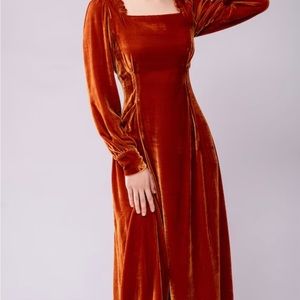 Velvet maxi dress in rust